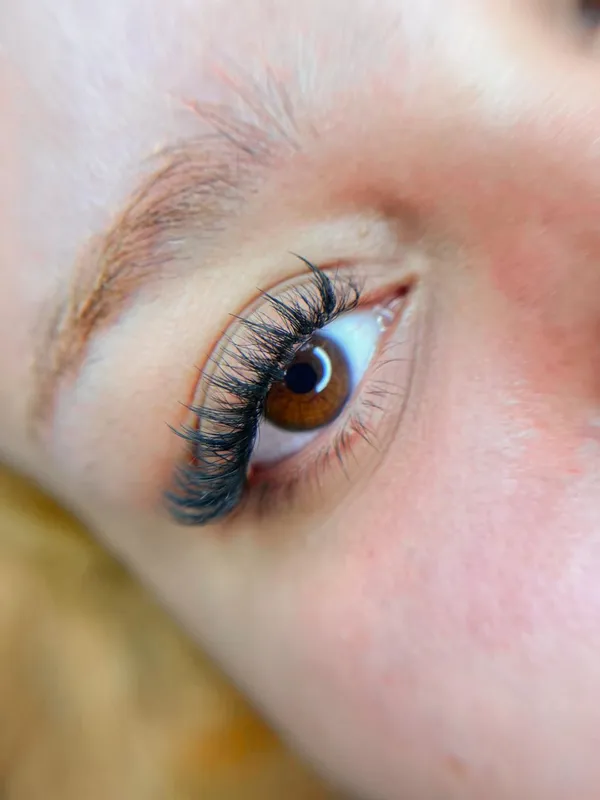 Efeito Anime - Extensão de Cílios em Gravataí